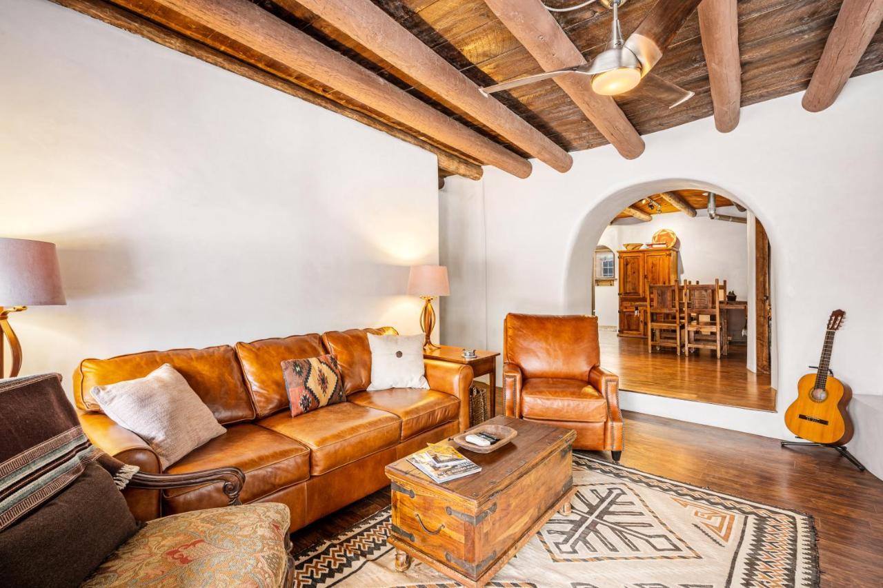 Pueblo Revival Villa Taos Exterior foto