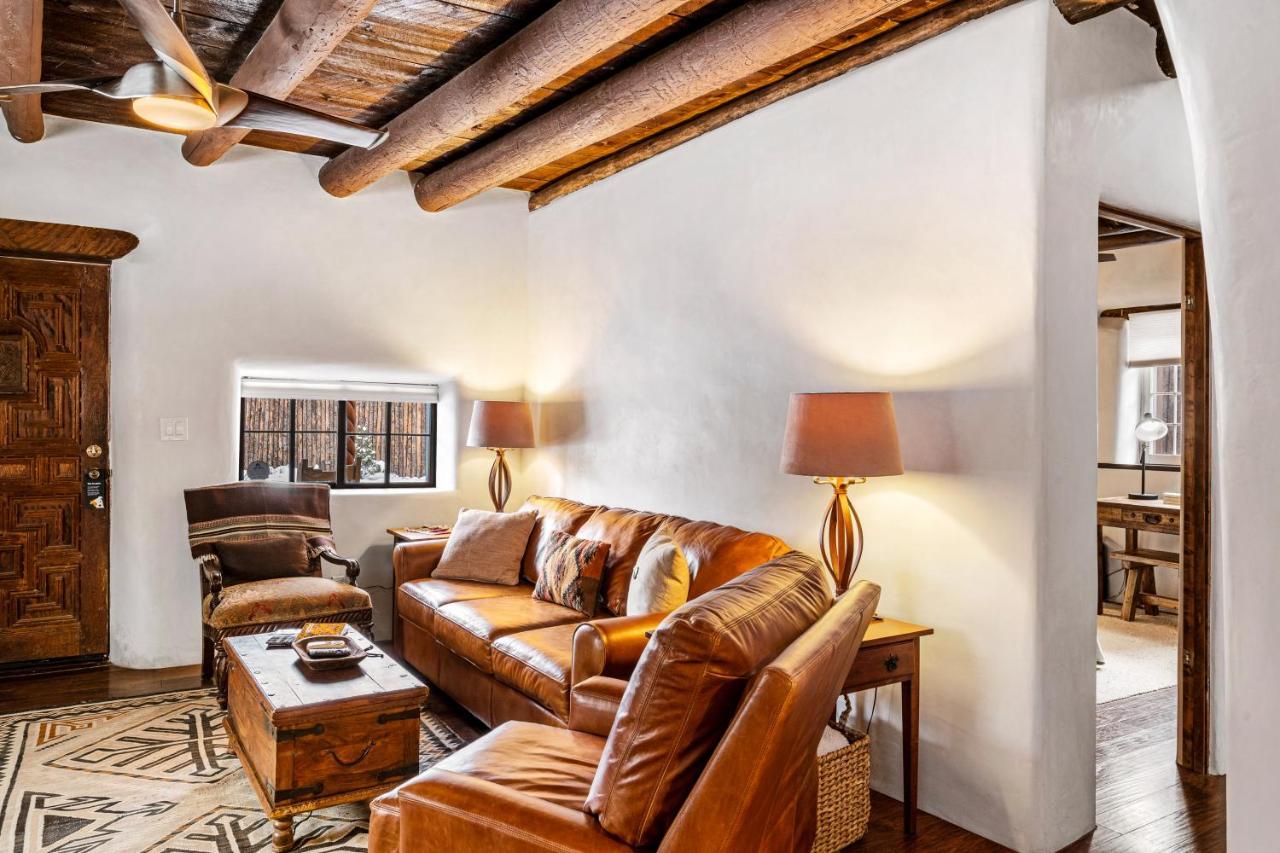 Pueblo Revival Villa Taos Exterior foto