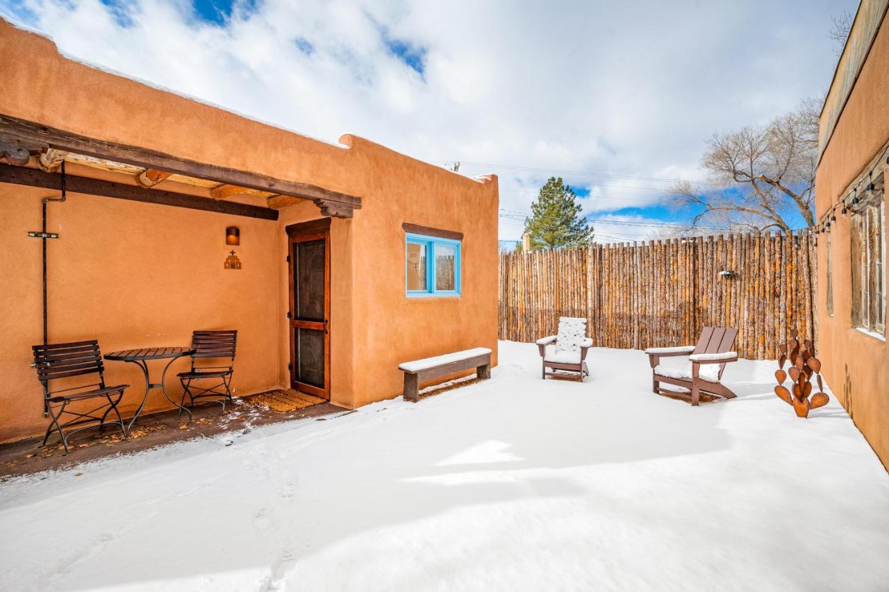 Pueblo Revival Villa Taos Exterior foto